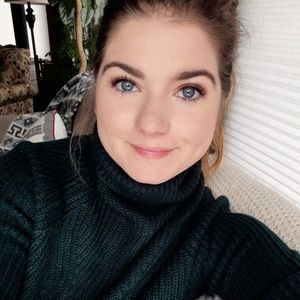 Meet your Posher, Kendra